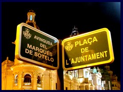 Valencia by night - Plaza del Ayuntamiento